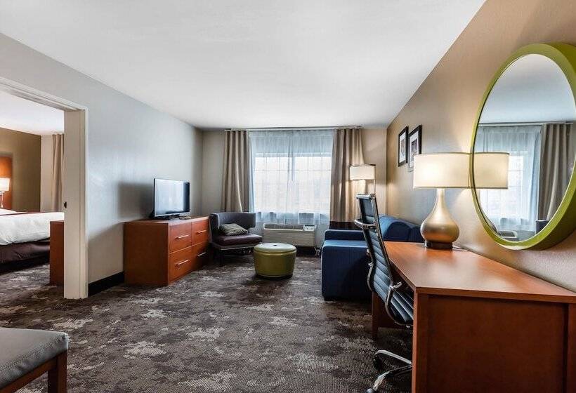 جناح, Comfort Inn & Suites Nashville Near Tanger Outlets I 24 Antioch