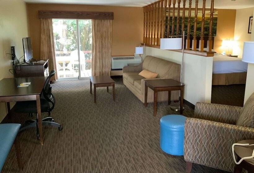 디럭스 스위트, Days Inn By Wyndham Wauseon