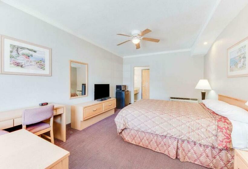 غرفة قياسية لذوى الاحتياجات الخاصة, Knights Inn Van Horn