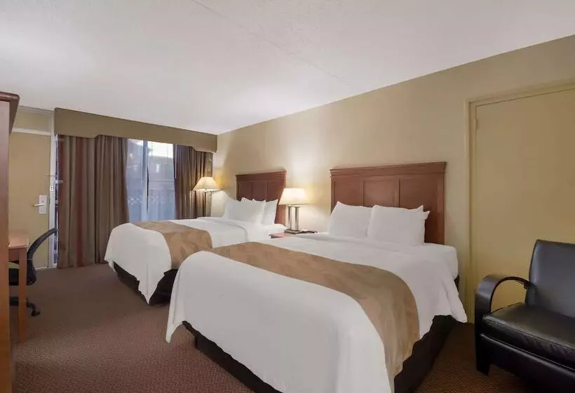 ２ダブルベッドのスタンダードルーム, Quality Inn