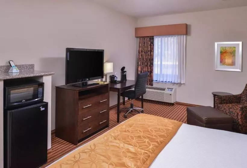 キングサイズベッドのスタンダードルーム, Americas Best Value Inn & Suites Bastrop