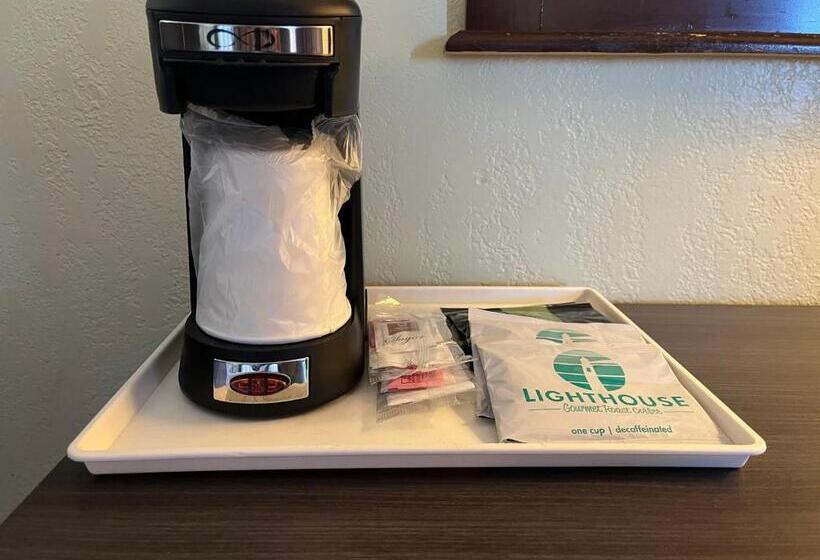 Номер Superior Кровать Кинг, Red Roof Inn & Suites Sulphur Springs