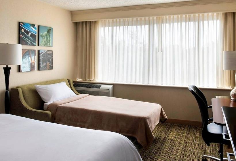 غرفة قياسية سرير مزدوج, Boston Marriott Peabody