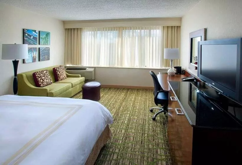 اتاق استاندارد با تخت دوبل, Boston Marriott Peabody