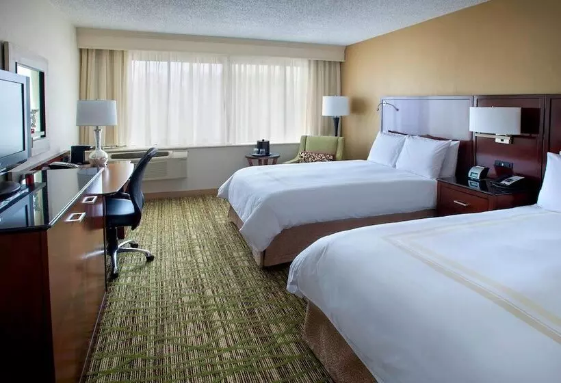 اتاق استاندارد با 2 تخت دوبل, Boston Marriott Peabody