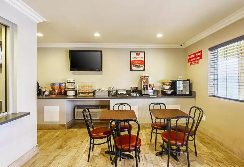 اتاق استاندارد, Econo Lodge San Bernardino I-215