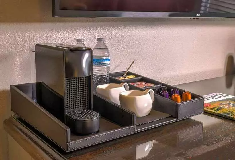 キングサイズベッドのデラックスルーム, Hilton Wilmington/christiana