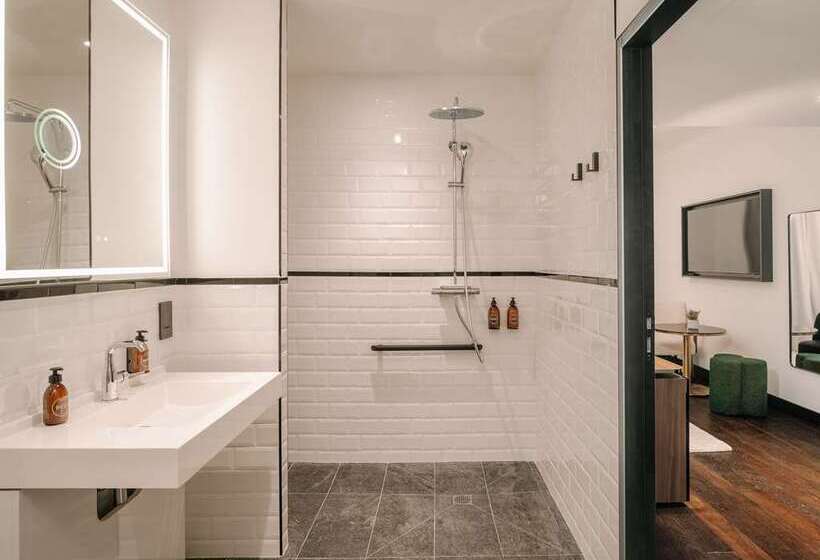 Номер Deluxe Кровать Кинг, Hilton Wilmington/christiana