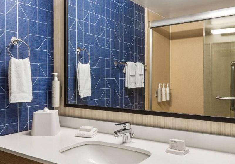 带大床的标准间, Spark By Hilton Germantown Washington Dc North