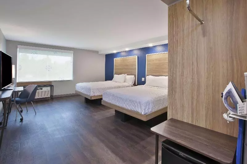 身障者適用スイートルーム, Spark By Hilton Germantown Washington Dc North
