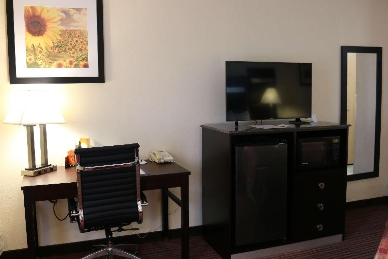 适合残疾人使用的标准间, Spark By Hilton Germantown Washington Dc North