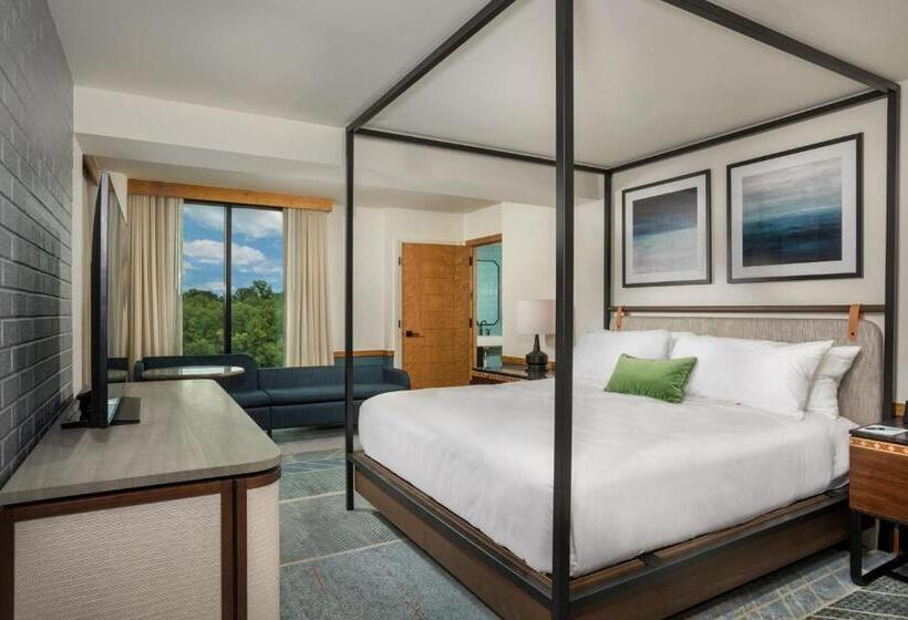 غرفة قياسية سرير كينج, Merriweather Lakehouse Hotel, Autograph Collection