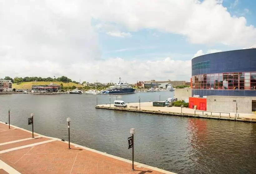 景色の見えるダブルベッドスタンダードルーム, Pier 5 Hotel Baltimore