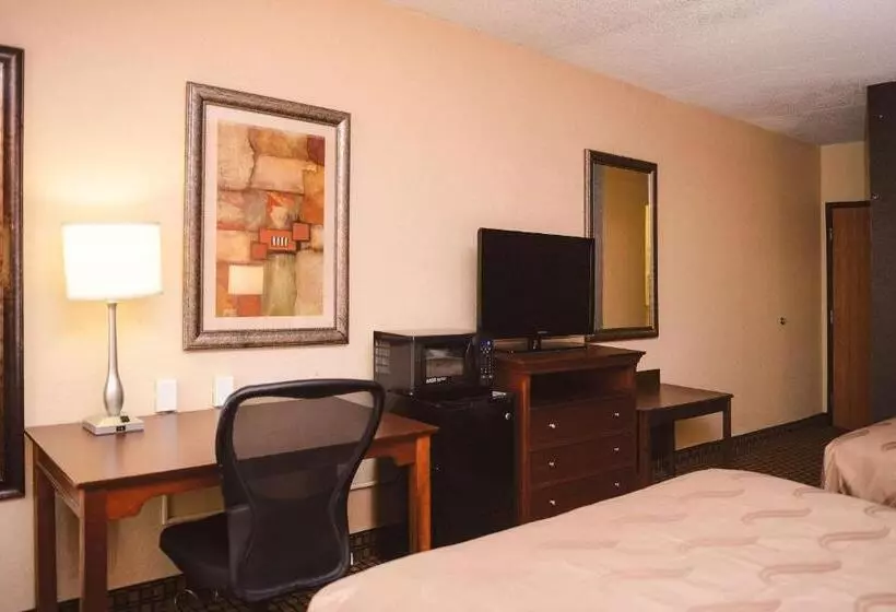 スタンダードルーム, Quality Inn & Suites Ames Conference Center Near Isu Campus