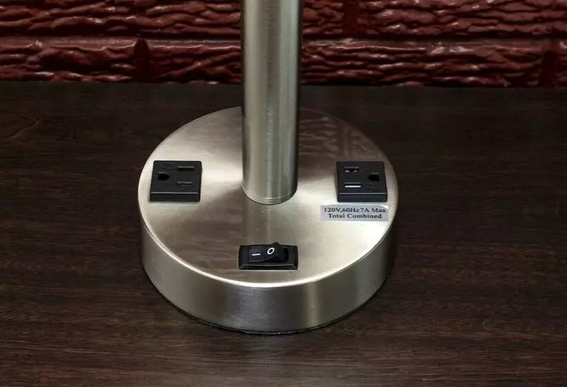 障害者適応デラックスルーム, Red Roof Inn West Point