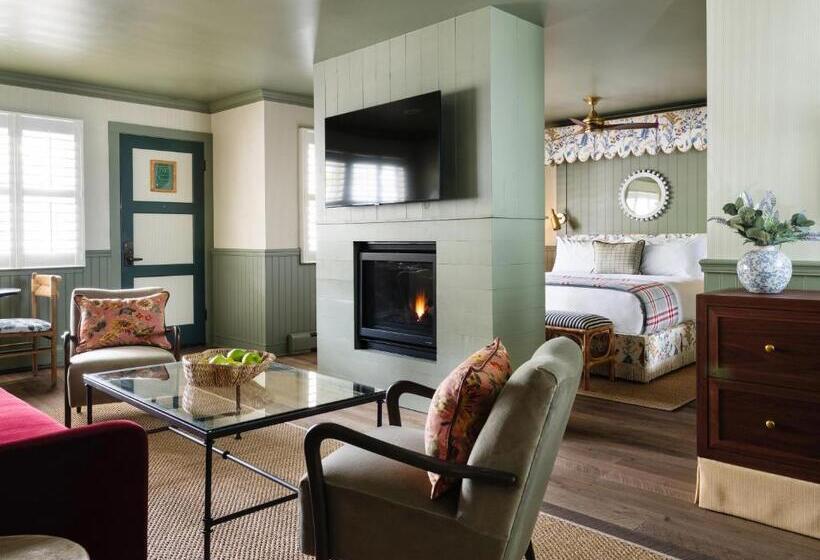 キングサイズベッドのデラックススイート, Le Petit Pali At 8th Ave