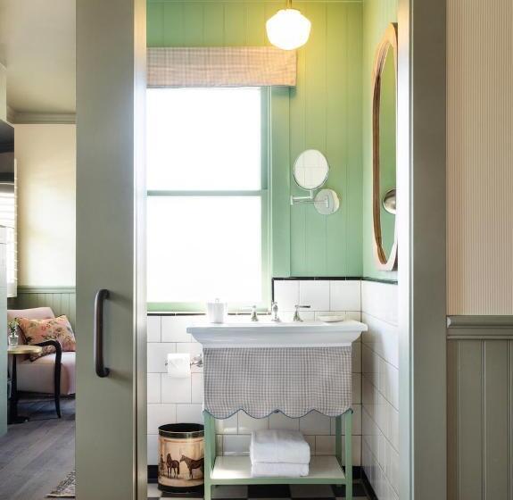 キングサイズベッドのスタンダードルーム, Le Petit Pali At 8th Ave