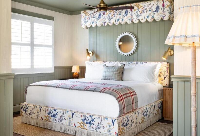 キングサイズベッドのスイートルーム, Le Petit Pali At 8th Ave