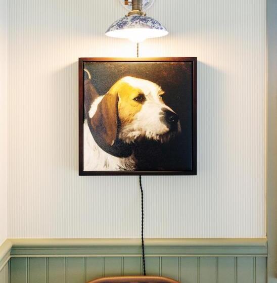 身障者適用キングサイズベッドルーム, Le Petit Pali At 8th Ave