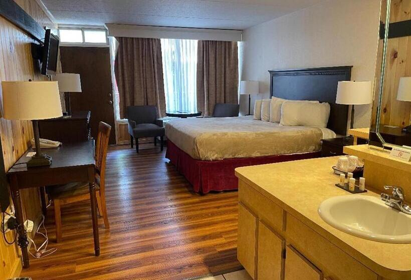 キングサイズベッドのスタンダードルーム, Zoders Inn And Suites