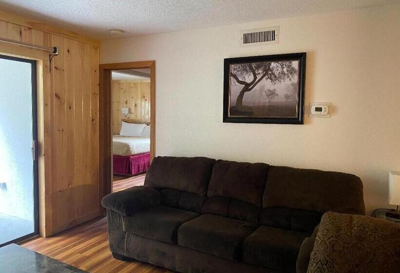 套房, Zoders Inn And Suites