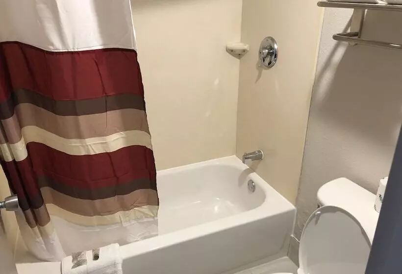 デラックスルーム, Red Roof Inn Greenville, Nc