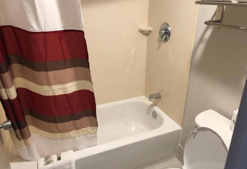 Номер Superior Кровать Кинг, Red Roof Inn Greenville, Nc