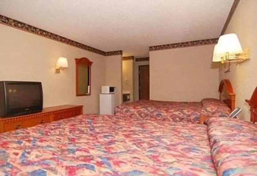 ２ダブルベッドのスタンダードルーム, Rodeway Inn East