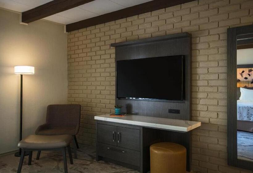 غرفه قياسيه سريرين مزدوجين, Casa De Palmas, Trademark Collection By Wyndham