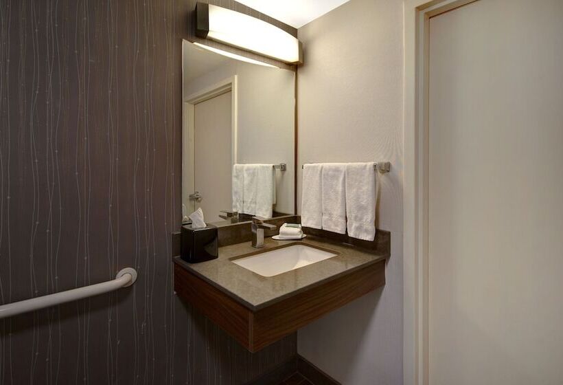 חדר סטנדרט שתי מיטות זוגיות, Courtyard Columbus Dublin