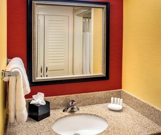 Номер Стандарт 2 Двуспальные Кровати, Courtyard By Marriott Tarrytown Westchester County