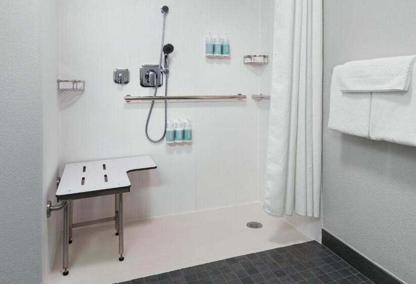 스위트 킹사이즈 침대, Courtyard By Marriott New Carrollton Landover