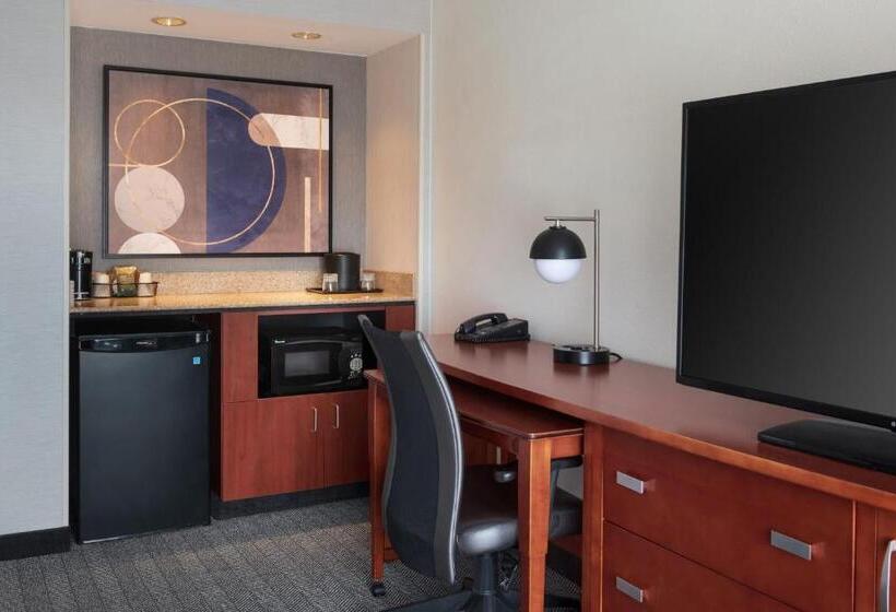 جناح, Courtyard By Marriott New Carrollton Landover