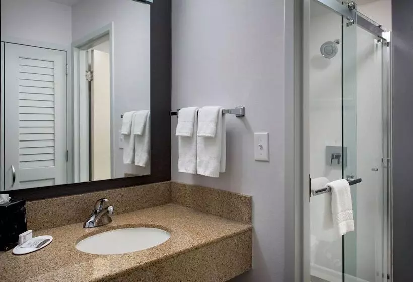 スイート, Courtyard By Marriott Rockville