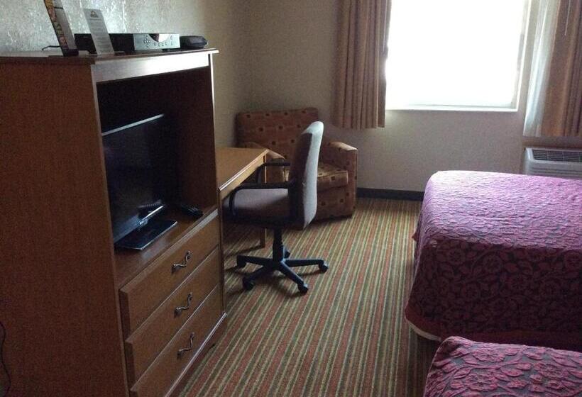 Номер Deluxe, Days Inn By Wyndham Albion
