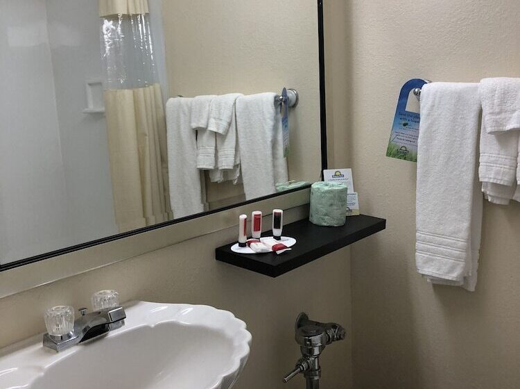 غرفة ديلوكس, Days Inn By Wyndham Natchez