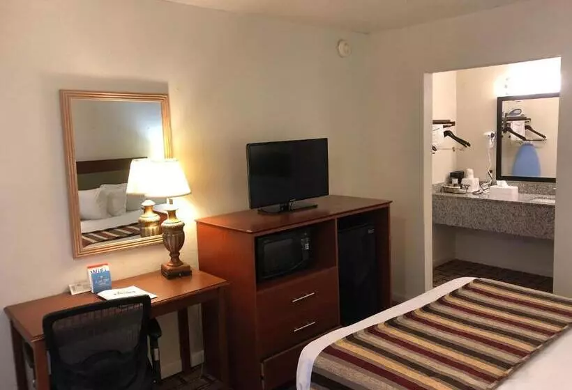 Standard-huone, Days Inn By Wyndham Natchez