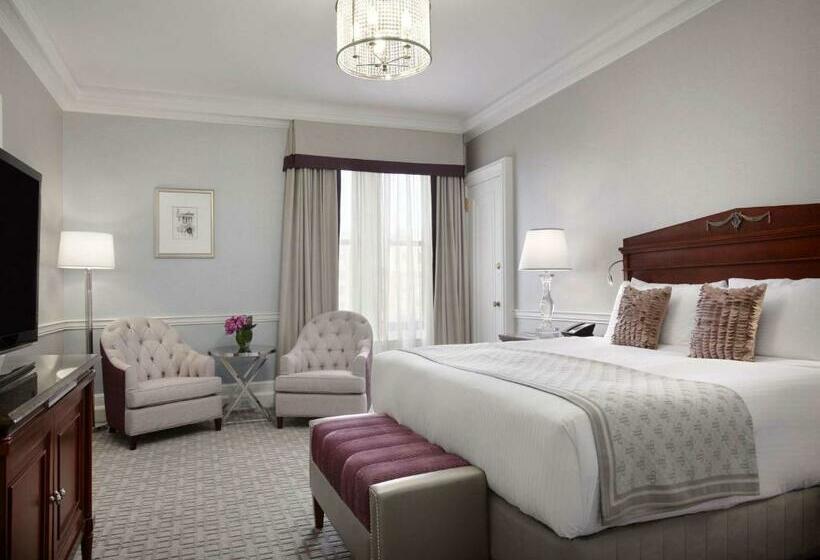 스위트 킹사이즈 침대, Fairmont Copley Plaza