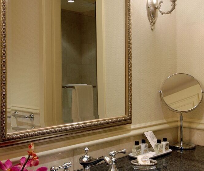 스탠다드 룸 더블 침대 2개, Fairmont Copley Plaza