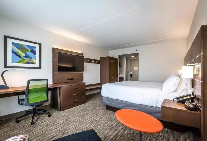 身障者適用キングサイズベッドルーム, Holiday Inn Express Exton   Great Valley, An Ihg