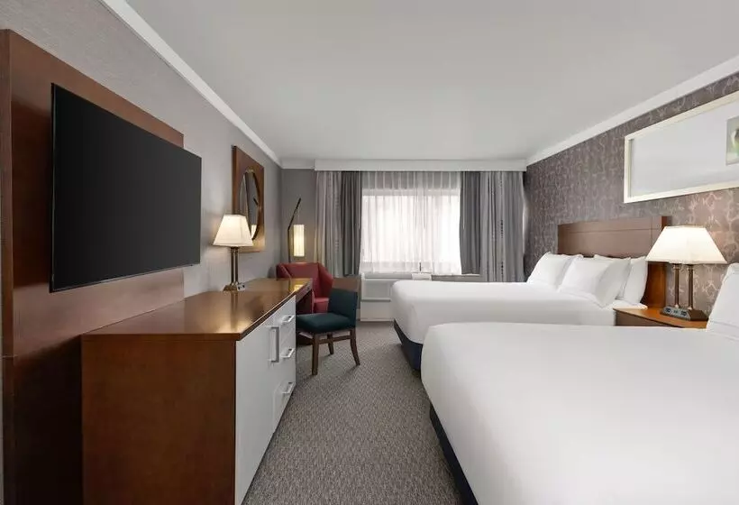 ２ダブルベッドのスタンダードルーム, Radisson Hotel Corning