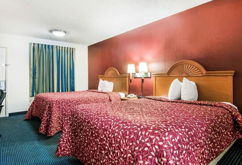 غرفه قياسيه سريرين مزدوجين, Rodeway Inn