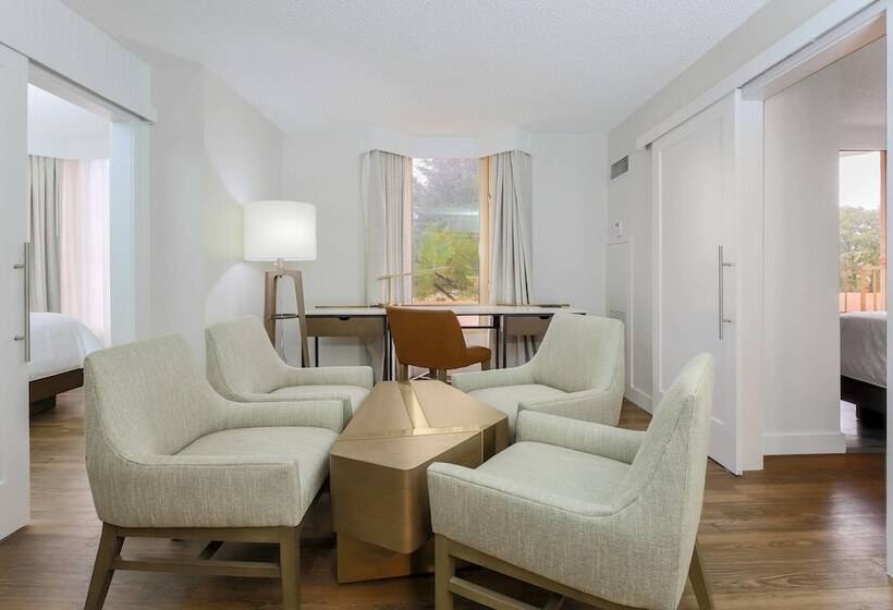 带2个卧室的套房, Sheraton Suites Market Center Dallas