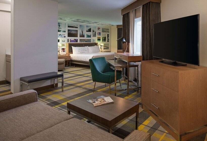 جناح, The Wayfarer San Luis Obispo, Tapestry Collection By Hilton