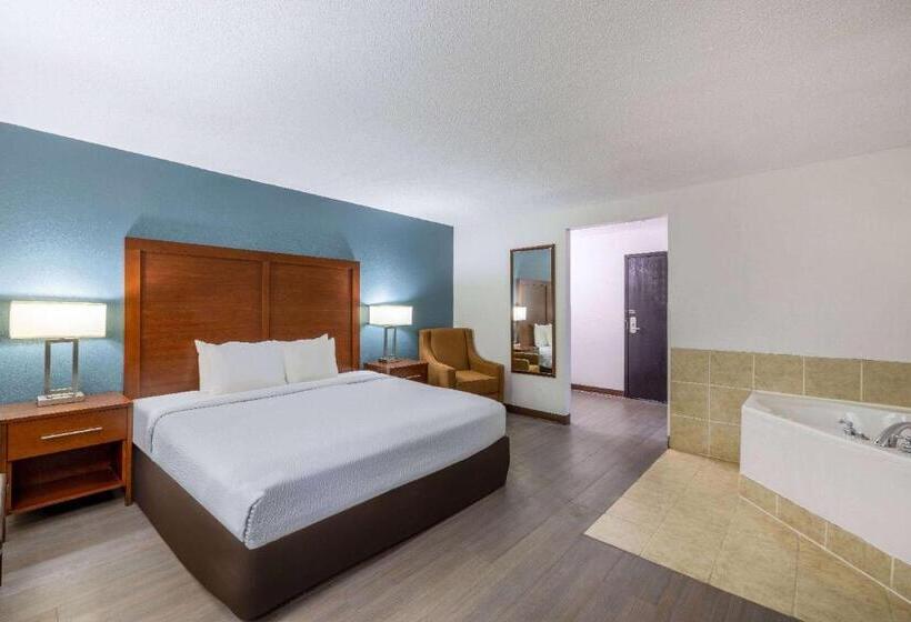 Номер Deluxe Кровать Кинг, Travelodge By Wyndham Brooklyn Center