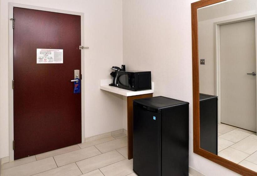 غرفة قياسية لذوى الاحتياجات الخاصة, Holiday Inn Express Blowing Rock South, An Ihg