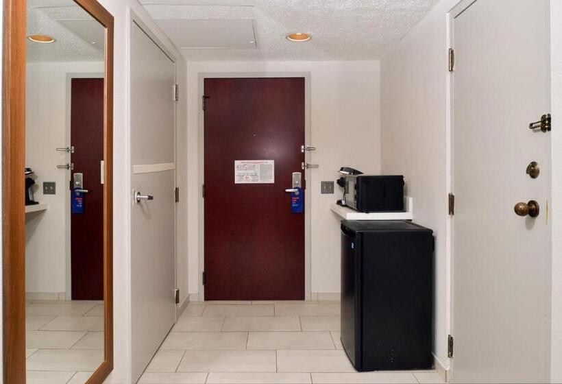 غرفة قياسية لذوى الاحتياجات الخاصة, Holiday Inn Express Blowing Rock South, An Ihg