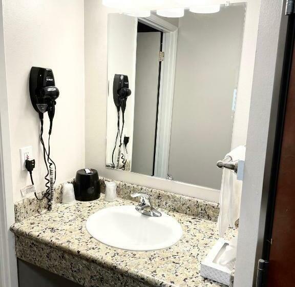 غرفة قياسية, Dunes Motel Hillsboro