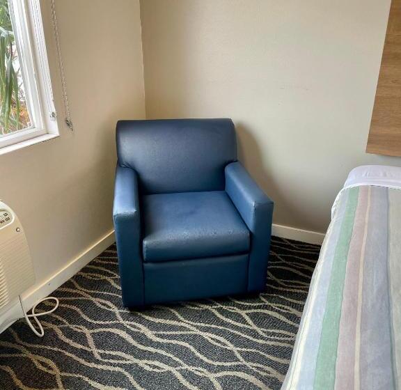 غرفة قياسية, Dunes Motel Hillsboro