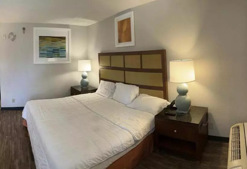 身障者適用スタンダードルーム, Baymont Inn And Suites By Wyndham Columbus / Near Osu